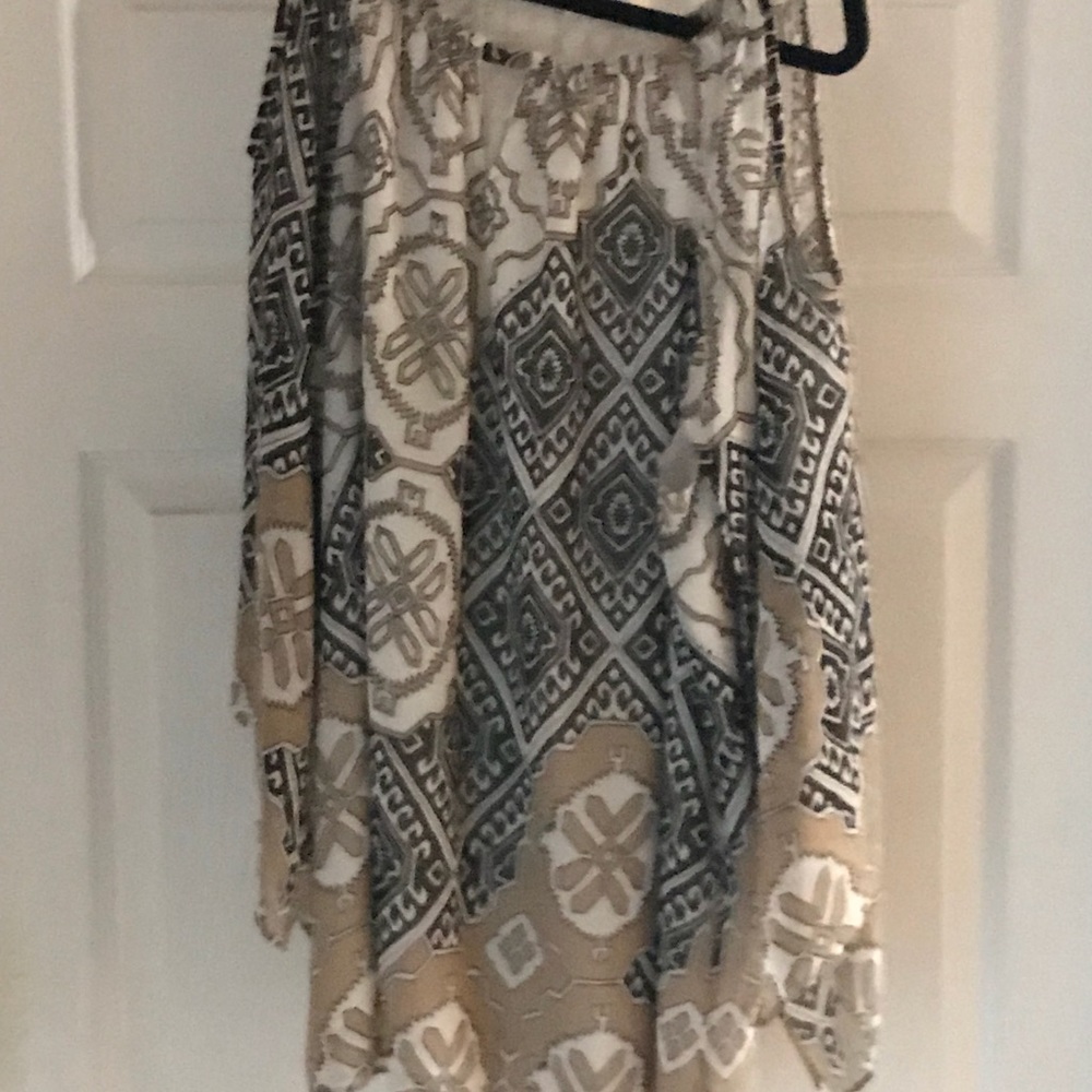 Chicos size 3 top. Black, tan and white.